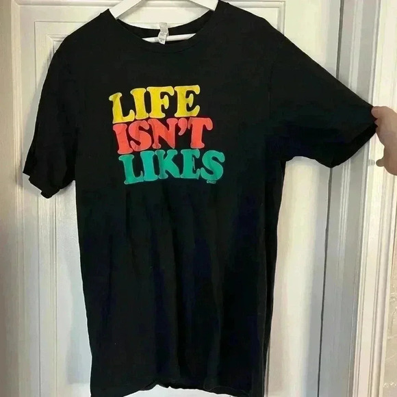 "Life isnt likes" T-Shirt by artist Chad Mize "Chizzy" / St Pete Florida - Picture 1 of 6